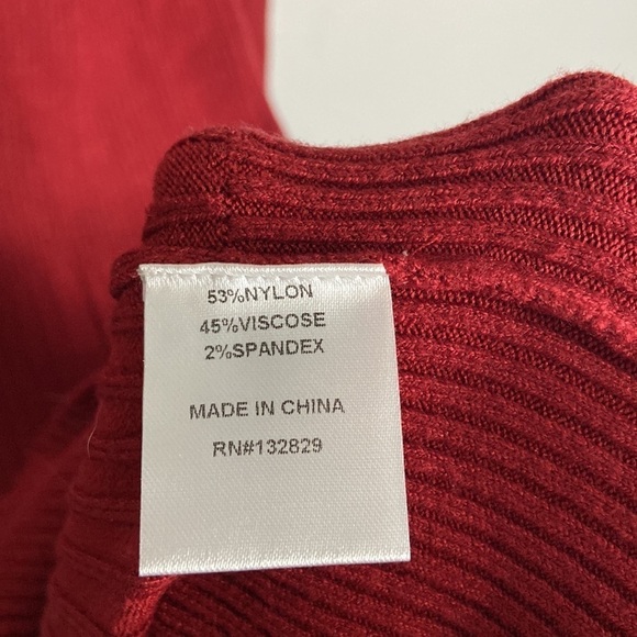 HOUSE of Harlow 1960 x Revolve Aaron Knit Dress in Sangria size medium - Picture 3 of 6